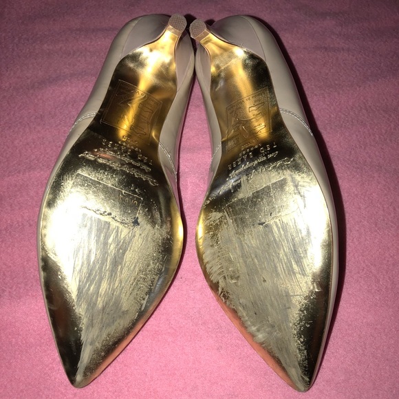Ted Baker Patent Leather Kitten Heel Pumps - Picture 6 of 7